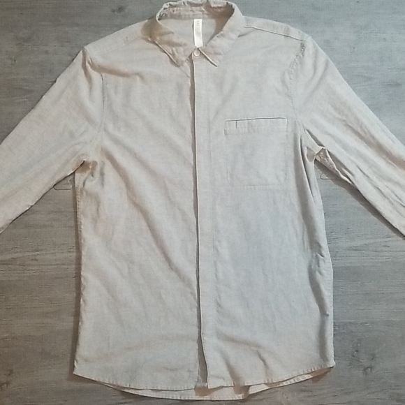 lululemon athletica Other - NWOT Lululemon LS Button Down Shirt